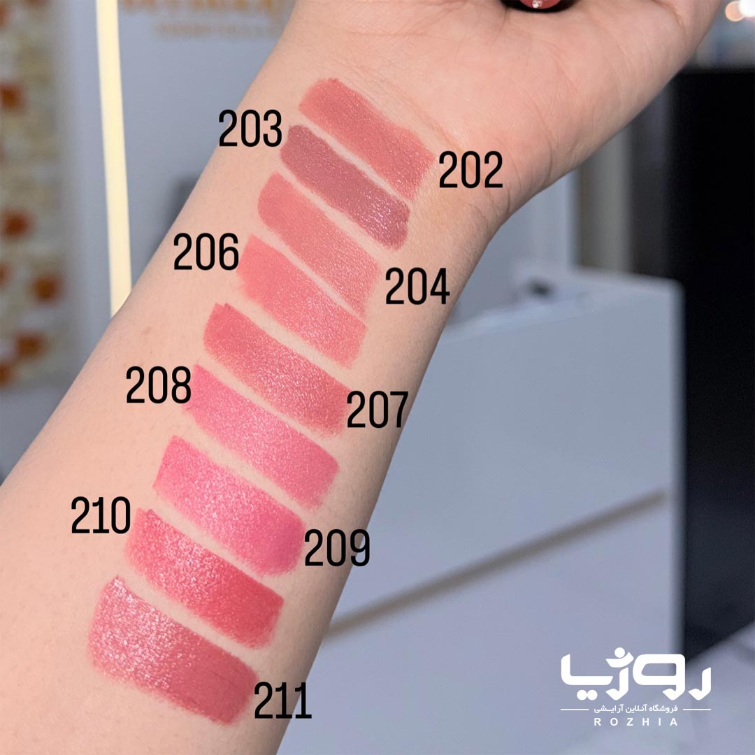 رژ لب جامد گلدن رز Golden Rose مدل درخشش ابریشمی و آبرسان Silky Shine Hydrating Lipstick