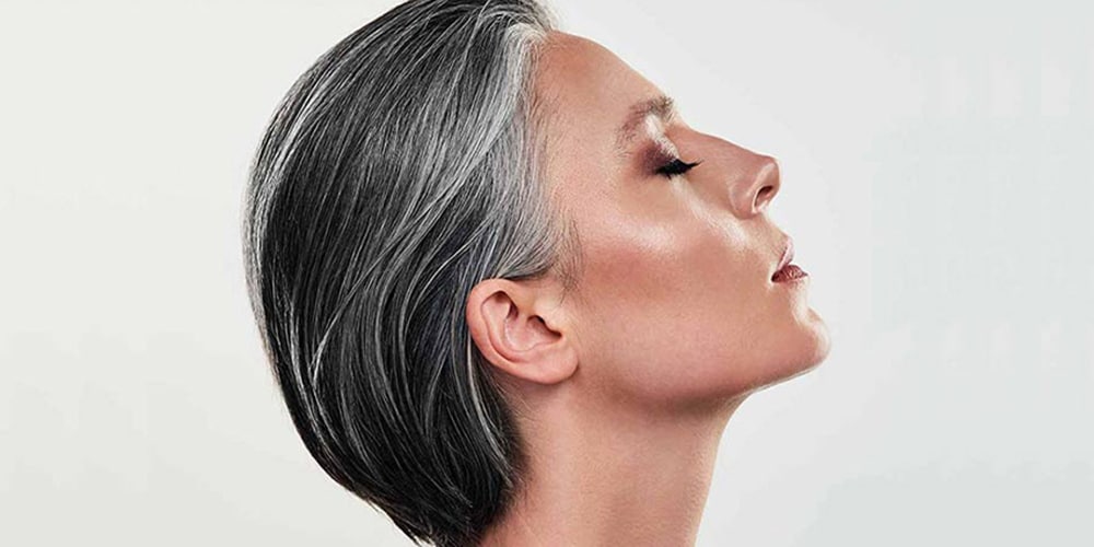 آیا رنگ موی یخی به پوستم میاد؟